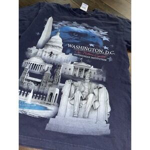 Vintage Smithsonian Institution T Shirt M Official Washington‎ DC Monuments Tee
